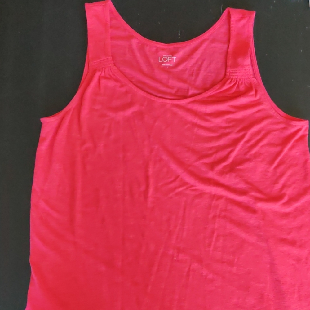 Set of 4 Loft Tanks